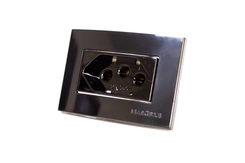 Tomada Sleek Ebony 2P+T 20A para Móvel 16575 - Margirius